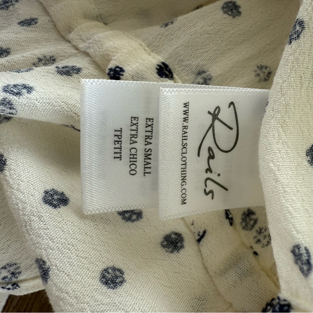 Rails Flutter Sleeve Top - Picture 3 of 6